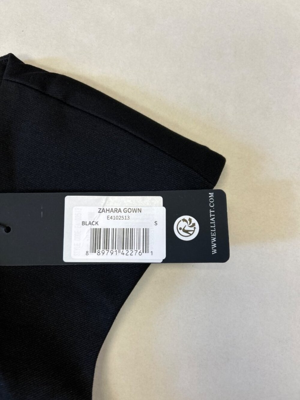 ELLIATT Zahara Gown Black Size Small NWT - Picture 12 of 12